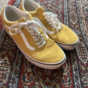 Vans oldschool  mustard yellow size 8women’s